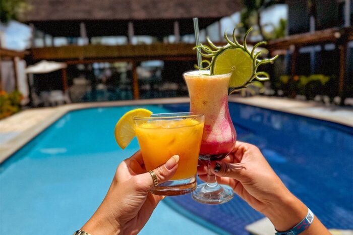 Porto de Galinhas + Pousada Tabaobí